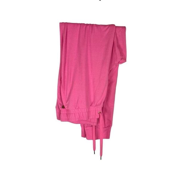 Lilly Pulitzer UPF50 top and jogger set size small/medium in Roxie Pink - Picture 7 of 16